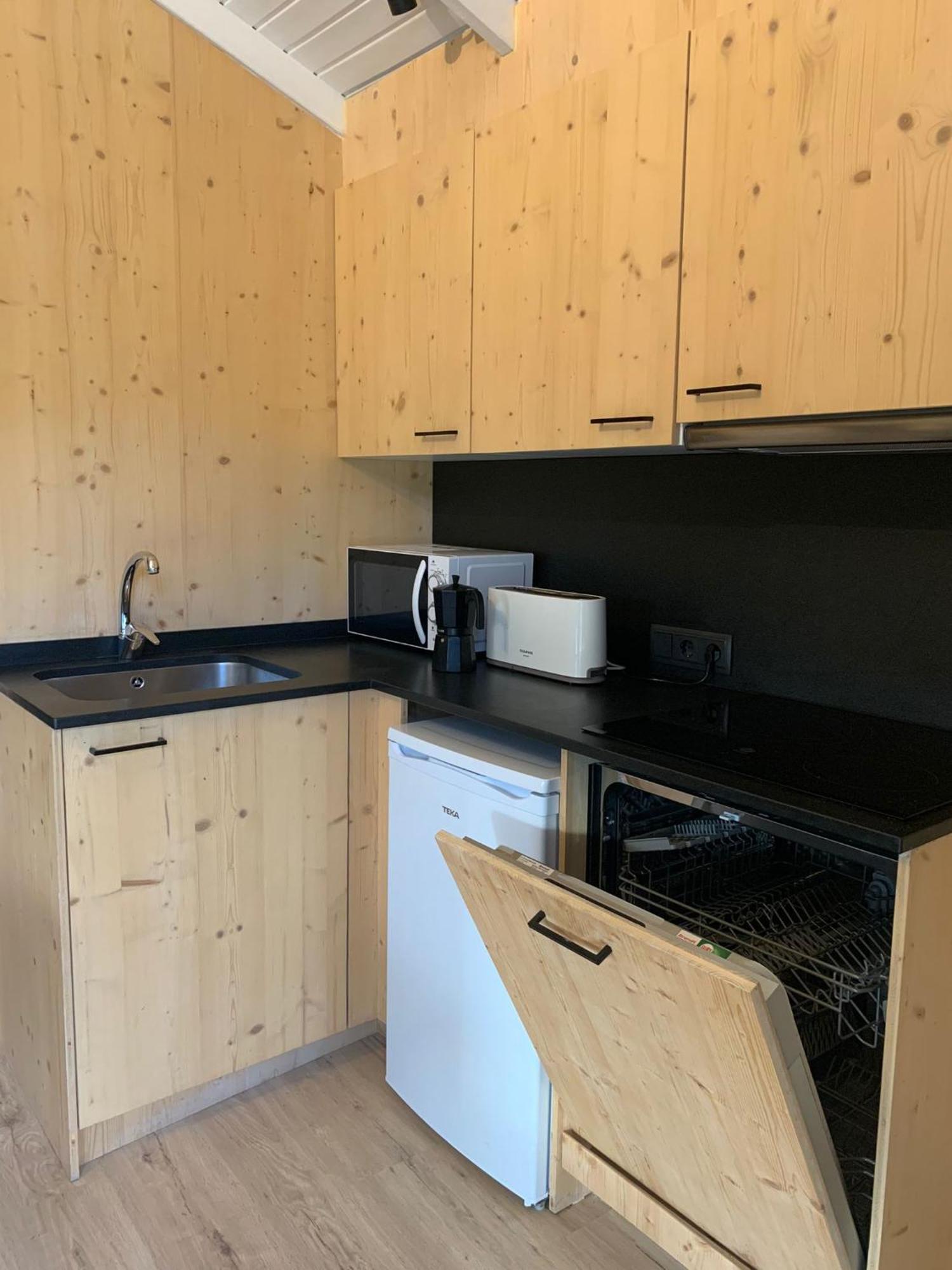 Camping Organya Park Екстериор снимка